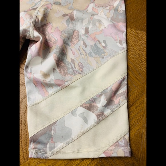 Free People - Picture 6 of 6